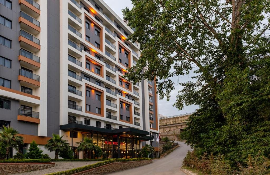 MOVENPICK TRABZON
